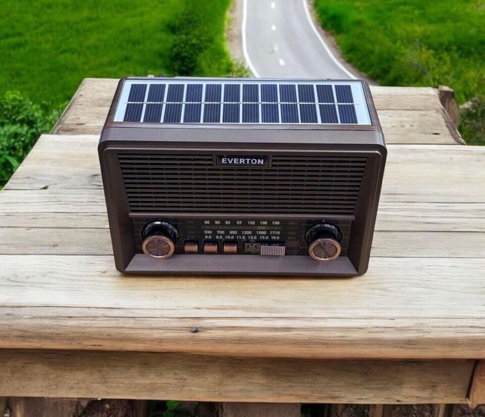 Everton Rt-569 Bluetooth Fm-usb-tf-aux Güneş Enerjili Şarjlı Nostaljik Radyo